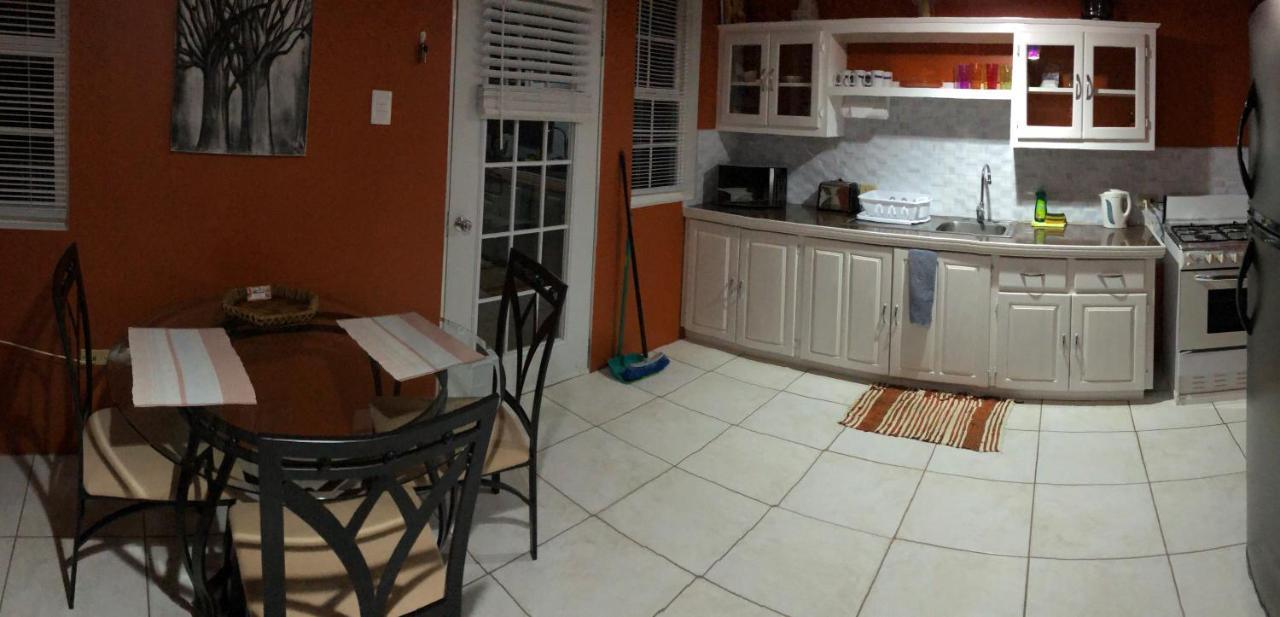 Tropical Apartments Tobago Scarborough Dış mekan fotoğraf